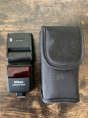 Nikon 600 speedlite - sb-600, af
