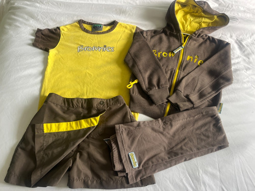 Piece brownie uniform - 4,