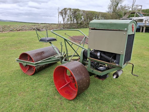 Vintage working roller - vintage,