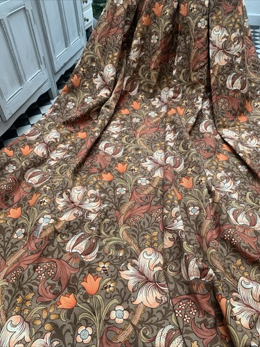 William morris golden lily - william,