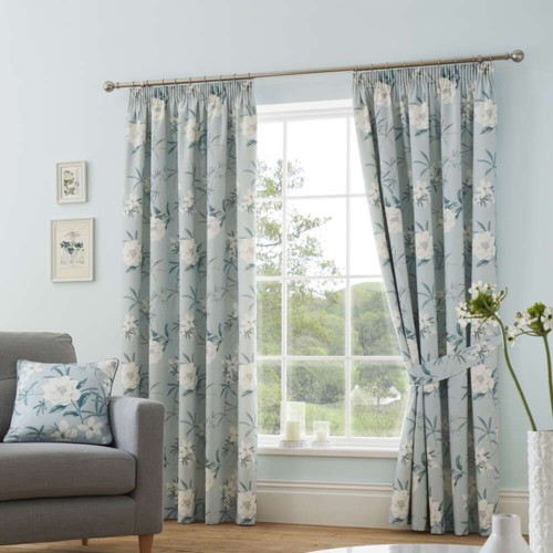 Lined pencil pleat pair