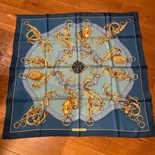 HERMES Silk Scarf Carre 90