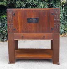 HARVEY NICHOLS ARTS & CRAFTS SOLID OAK DRINKS CABINET