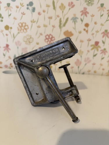 Stanley 702 small - stanley,