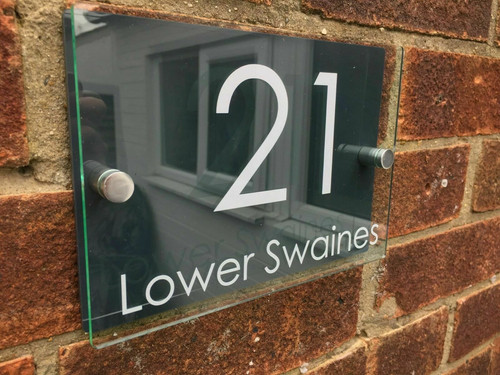 Anthracite house sign - house, plaques