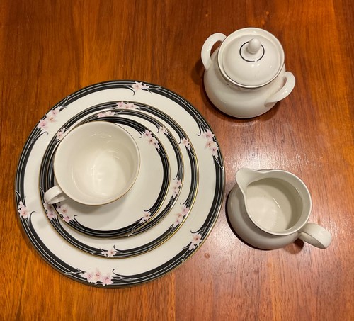 Royal doulton enchantment - royal,