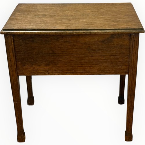 Vintage sewing box table - sewing,