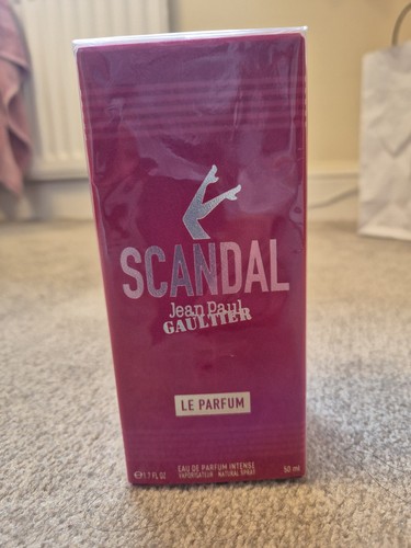 Sealed jean paul gaultier - bn,