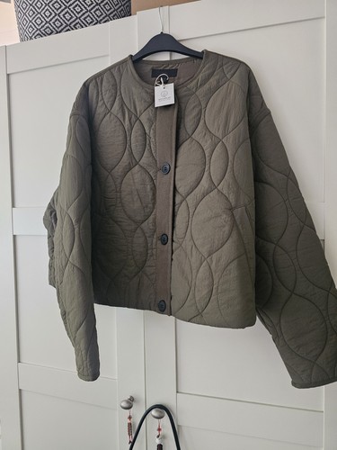 Bnwt zara short - bnwt,
