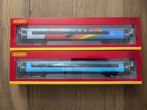 Hornby pride pendolino coaches - hornby,