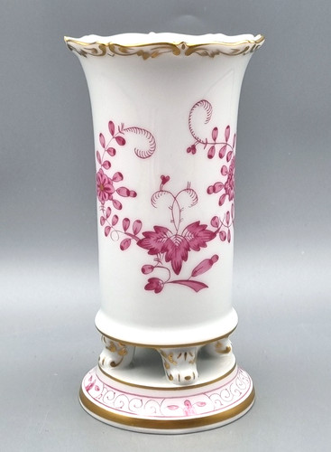 Meissen porcelain footed - porcelain, vase