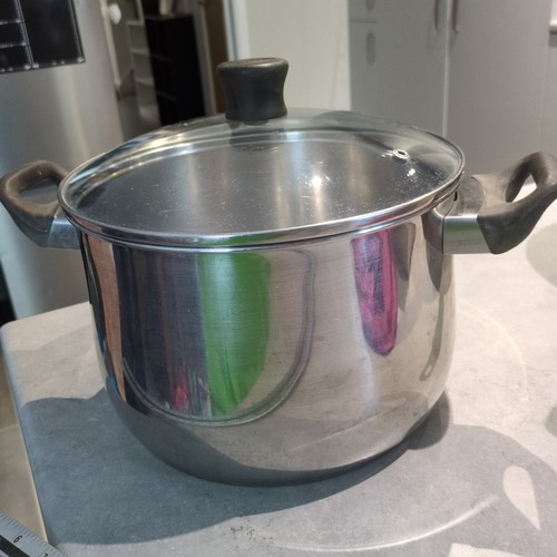 Large stainless steel - steel, lidded