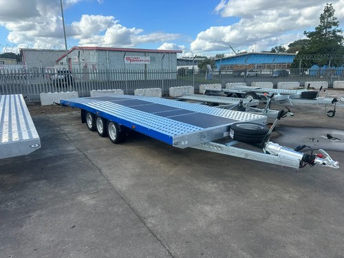 Car transporter recovery - transporter,