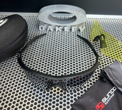 Oakley frame strike matte - |,