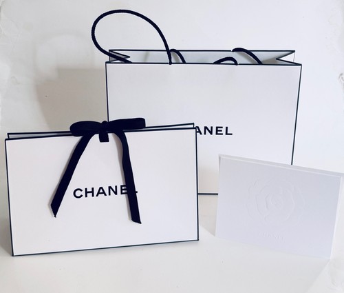 Chanel gift box card - chanel,