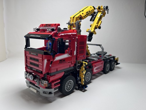 Lego technic 8258 crane truck - lego,
