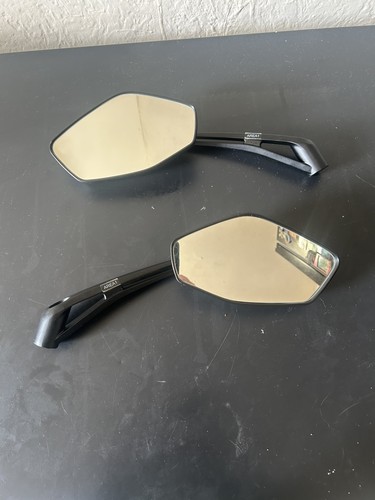 Rearview mirror set - rearview,