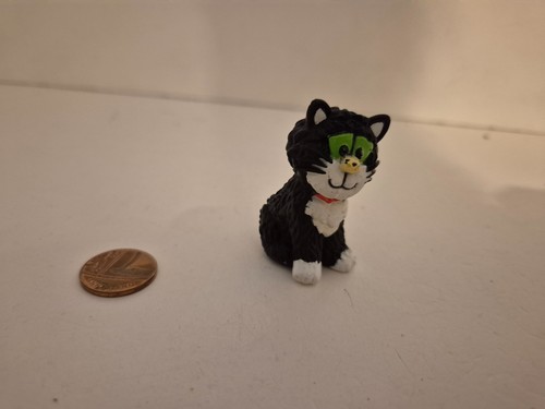 Jess the cat postman - jess,
