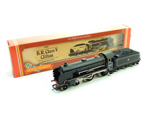 HORNBY R 084 BR 4-4-0 SCHOOLS