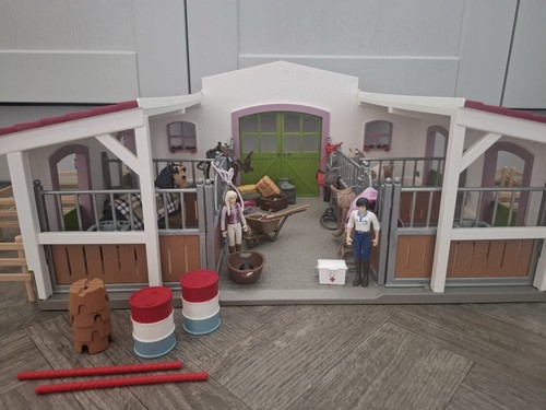 Schleich stable toy - toy, with