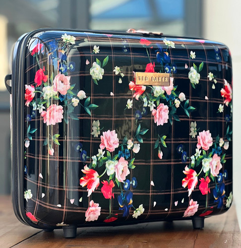 Ted baker floral hardshell - ted,