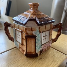 Vintage KEELE ST. Street