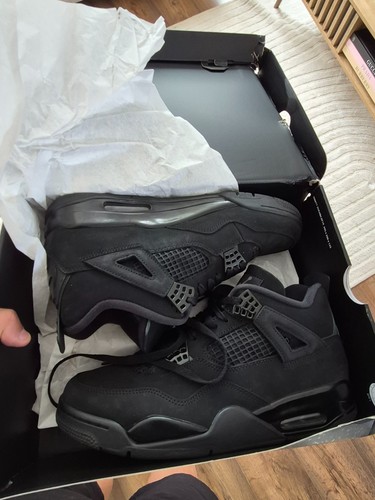 Jordan black cat size - 4,