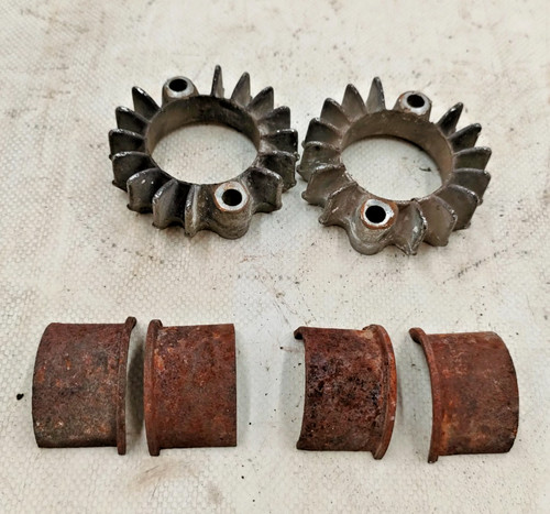 Collectors rings moto - rings,