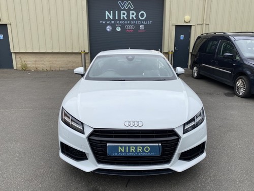 Audi breaking for - for, wheel