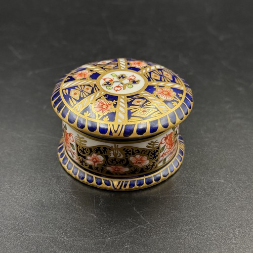 Royal crown derby imari - crown, 2451