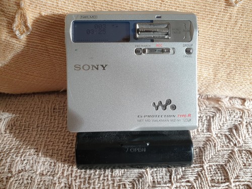 Sony portable minidisc - sony,