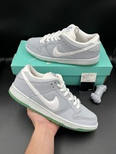 Size 9 - Nike SB Dunk Low