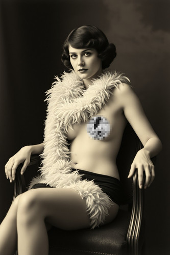 Vintage risque nude - 10,