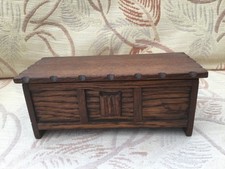 Vintage 'Tallent of Old Bond Street' - Wooden Musical Trinket Box - working