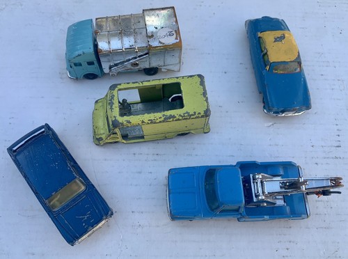Husky corgi junior ford zephyr - husky,