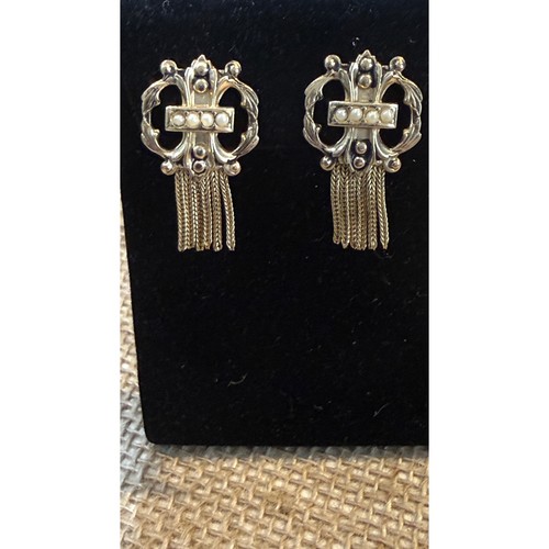 Vintage gold tone heraldic - vintage,