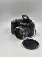 Fujifilm FinePix S1800 12MP