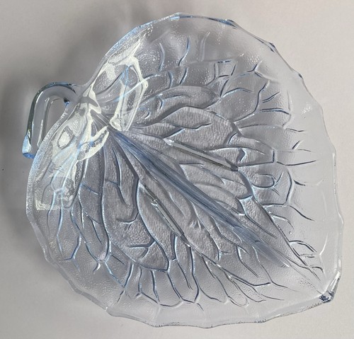 Leaf shaped glass dish with - shaped,