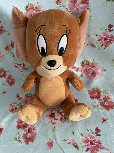 Jerry mouse from tom - &,