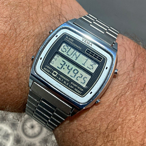 Yema vintage lcd digital - , watch