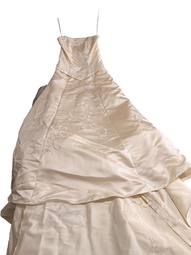 Wedding dress new never - wedding, new,