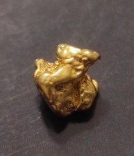 Gold nugget Alaska - 0.95g - 4*5*6mm Beautiful Structure