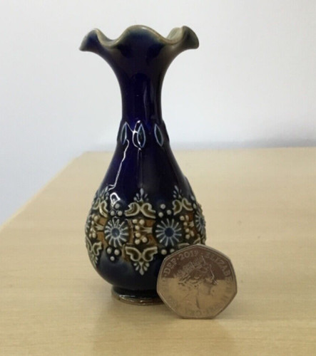 Antique royal doulton - royal, lambeth