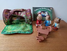 Fisher Price Woodsey Squirrels