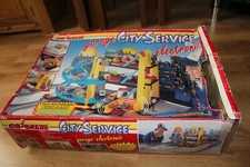 Rare Boxed Vintage Majorette city service electronic garage 794.