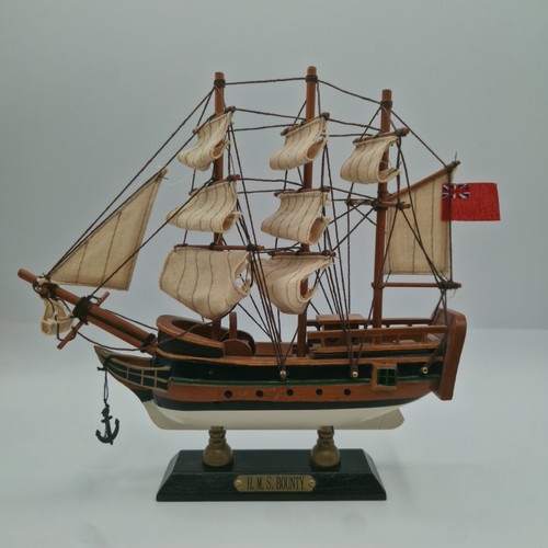 Hms bounty wooden model - bounty,