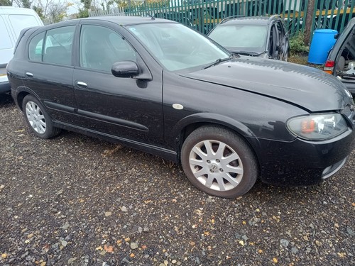 Breaking 2006 nissan almera - -,