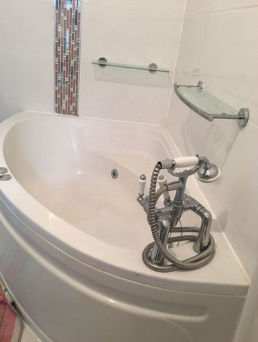 Luxury offset corner whirlpool - luxury,