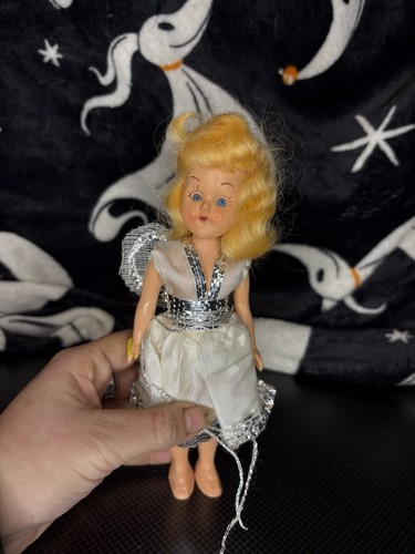Haunted doll neutral - haunted,