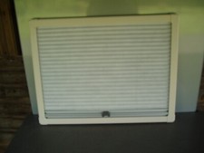 CARAVAN BLIND 78CM X 60CM